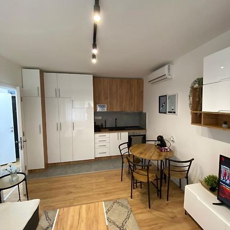 Urban Oasis Apartment Sajmiste Extérieur photo